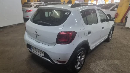 Renault Sandero photo-4